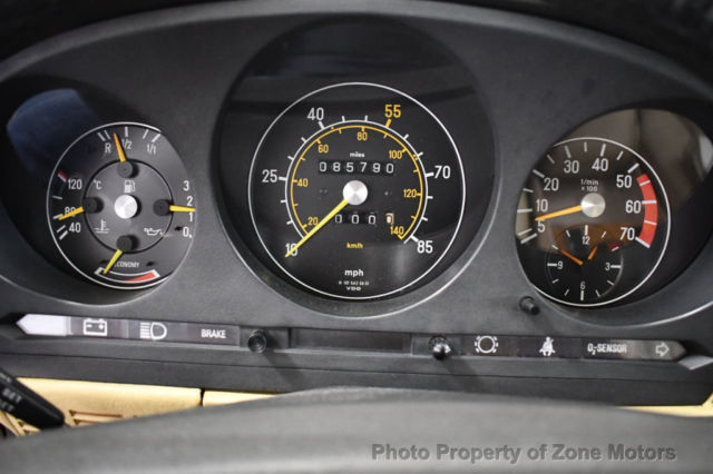 1981 Mercedes-Benz 300-Series 380 SLC - photo 10