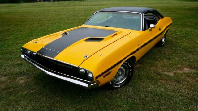 1970 Dodge Challenger R/T 6 PACK - photo 2