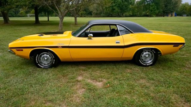 1970 Dodge Challenger R/T 6 PACK - photo 4