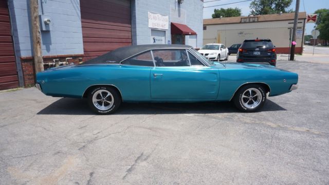 1968 Dodge Charger R/T - photo 2
