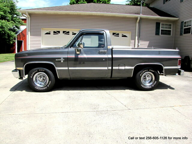 1986 Chevrolet C-10 Silverado EXTRA NICE " DRIVE HOME " - photo 2