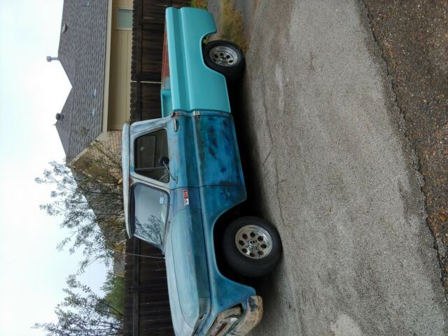 383 stroker Turbo 350 Transmission power disc brakes power power steering 1965 Chevrolet C-10 Standard