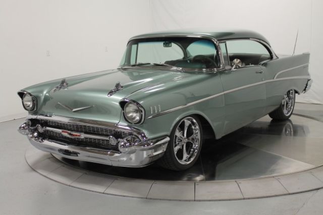 383 Stroker V-8 | A/C | 700 R4 Trans. | Wilwood Brakes! | Digital Guages 1957 Chevrolet Bel Air/150/210 210