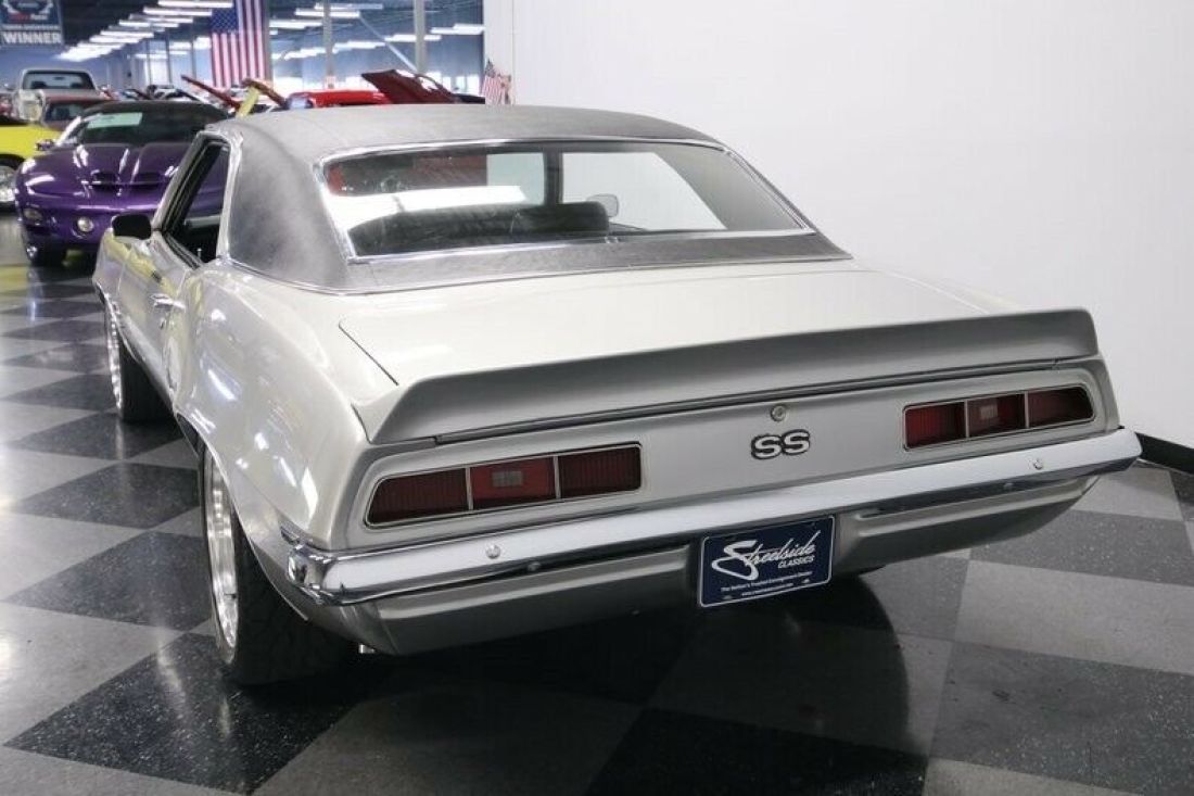 1969 Chevrolet Camaro SS Restomod - photo 11