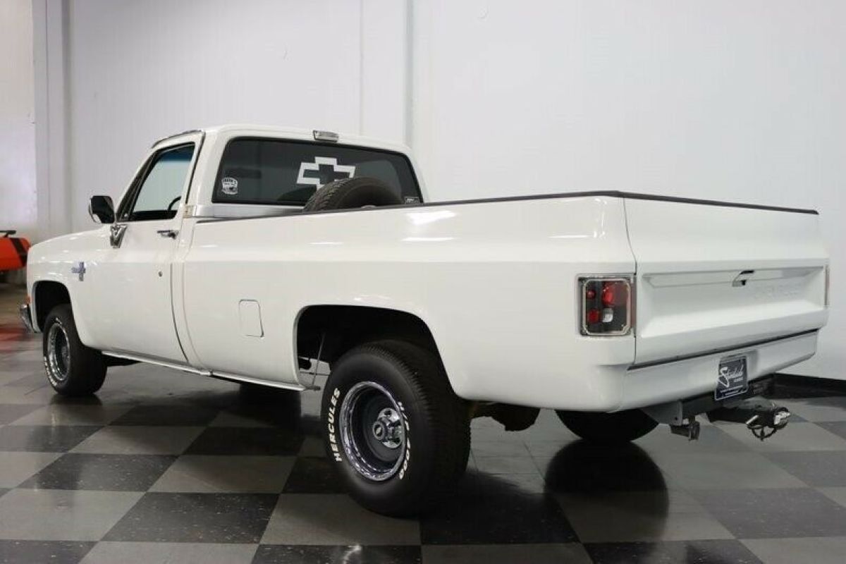 1986 Chevrolet C-10 Silverado - photo 10