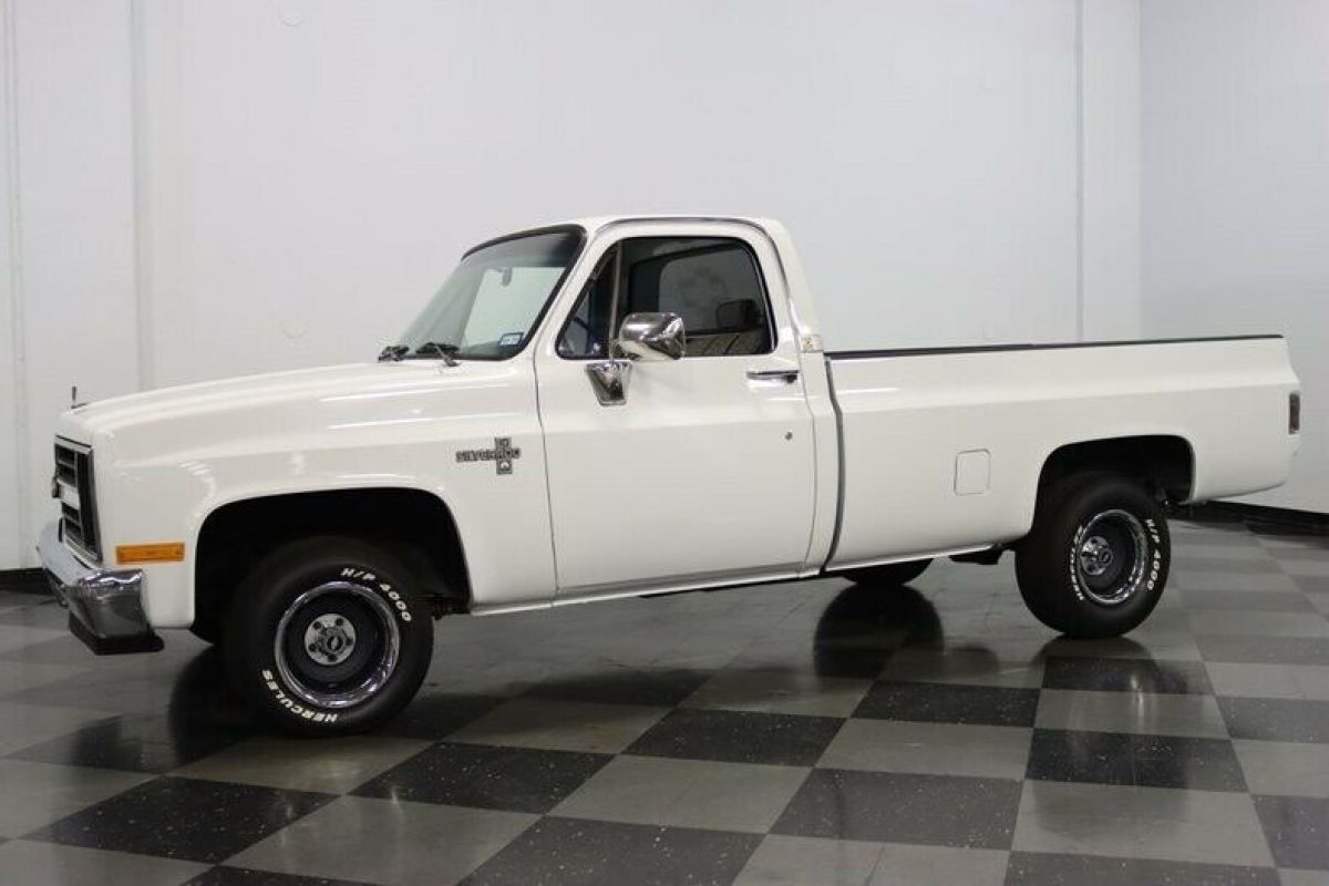 1986 Chevrolet C-10 Silverado - photo 7