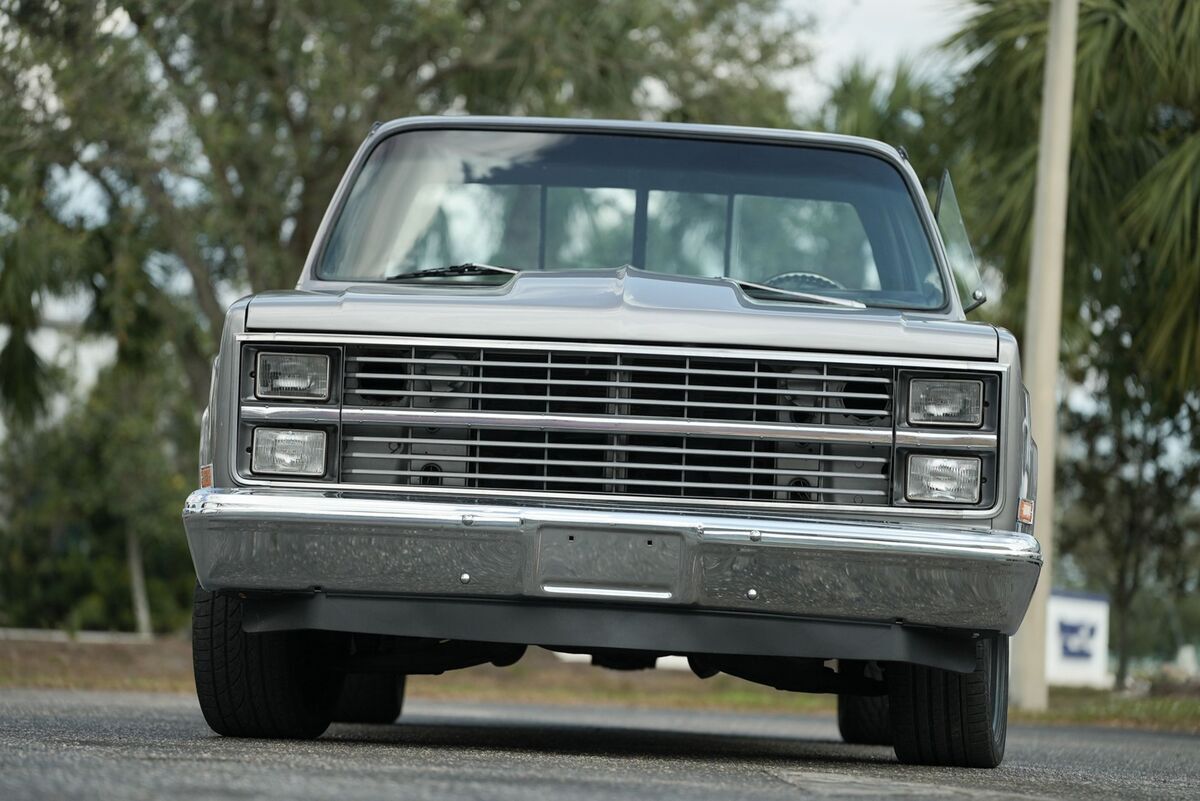 1983 GMC C1500 Short Bed - photo 6