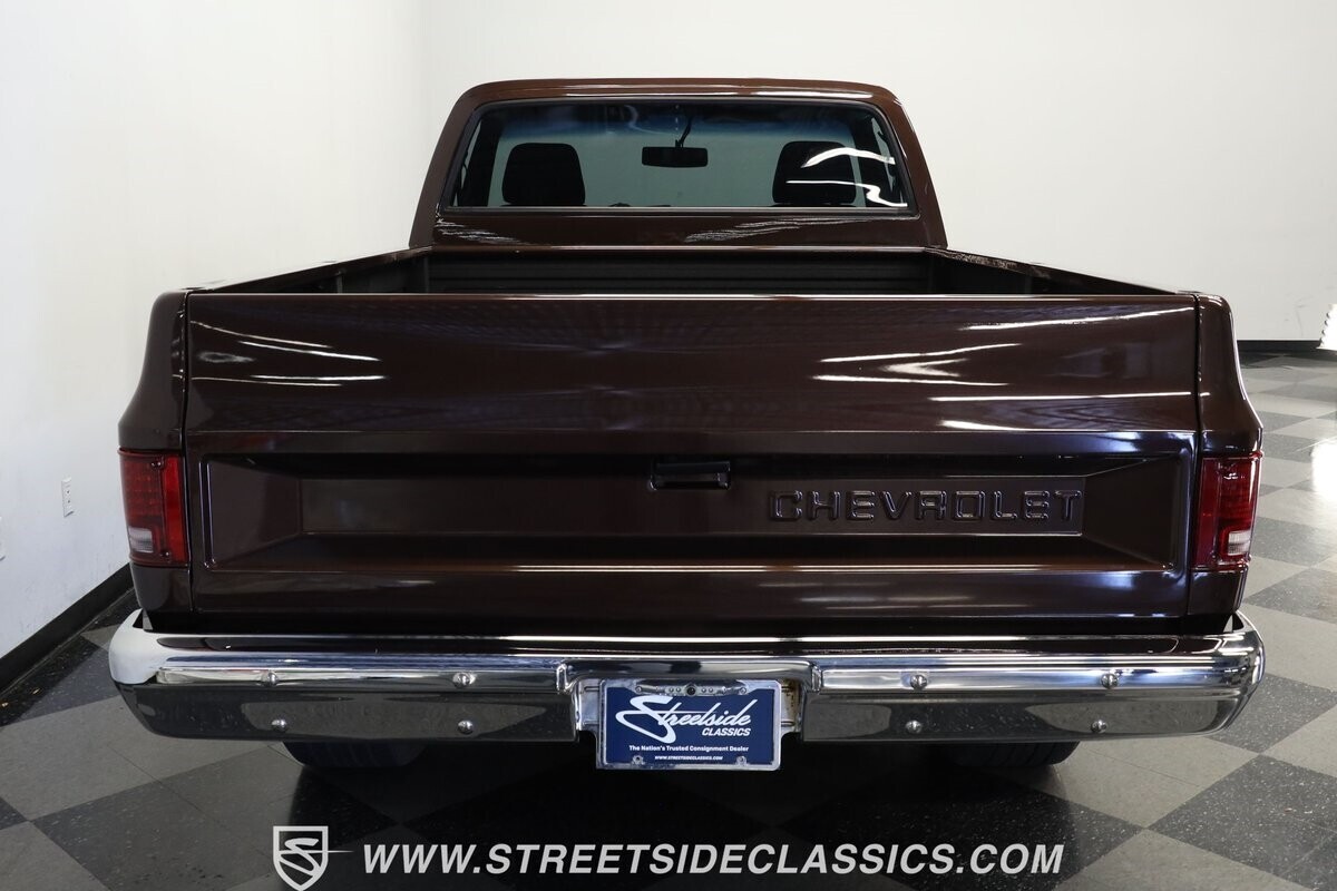 1983 GMC C2500 Restomod - photo 9