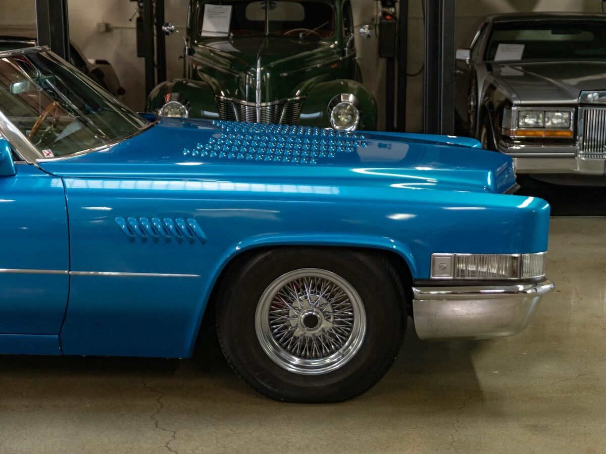 1969 Cadillac Custom DeVille Convertible - photo 4