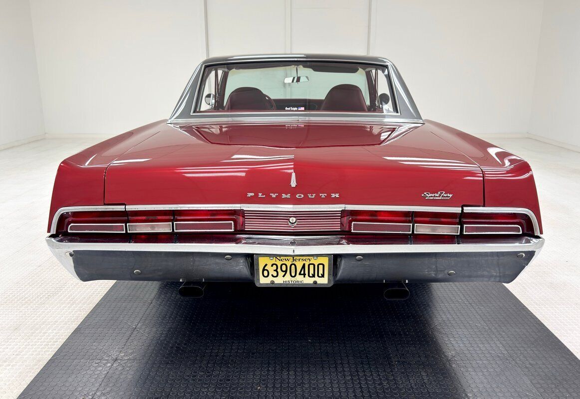 1967 Plymouth Fury Hardtop - photo 4