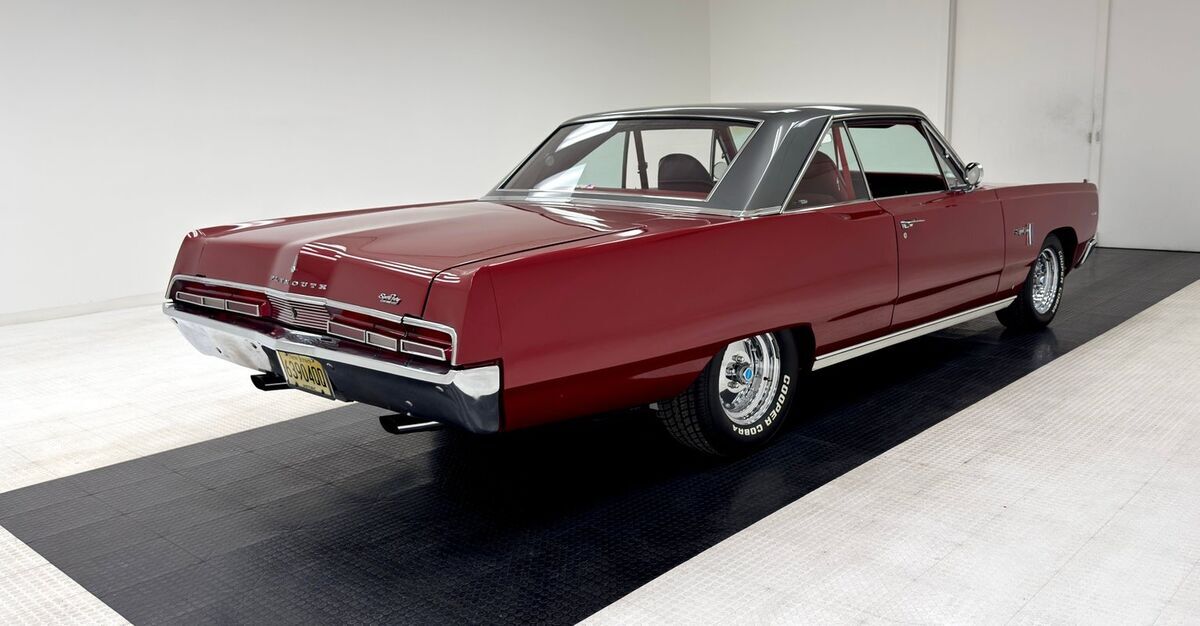 1967 Plymouth Fury Hardtop - photo 5