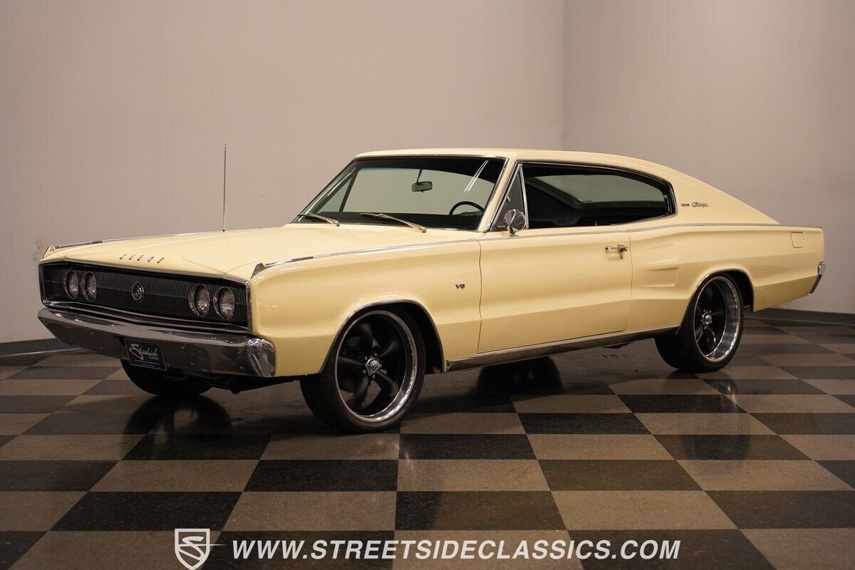 1967 Dodge Charger - photo 8