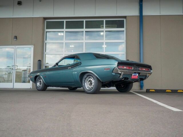 1971 Dodge Challenger R/T Pistol Grip 4-Speed - photo 2