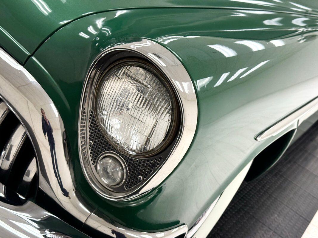 1953 Buick Special Riviera 2 Door Hardtop - photo 11