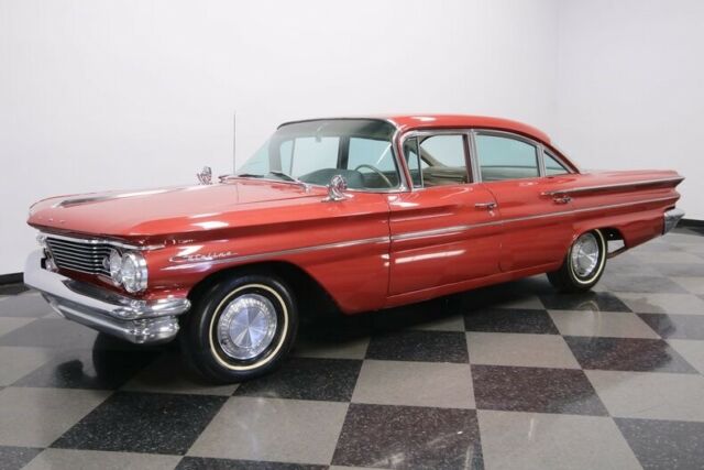 1960 Pontiac Catalina Sedan - photo 7