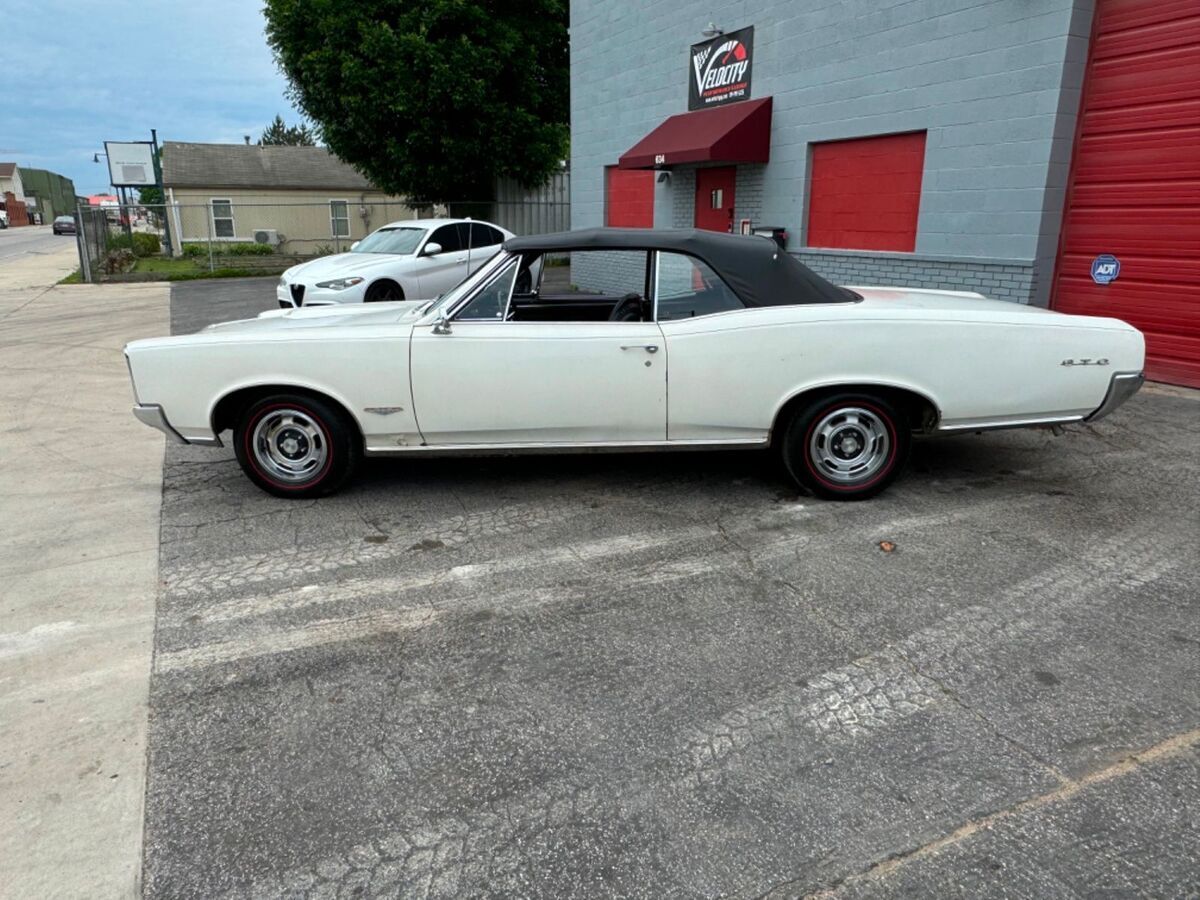 1966 PONTIAC GTO CONVERTIBLE - photo 2