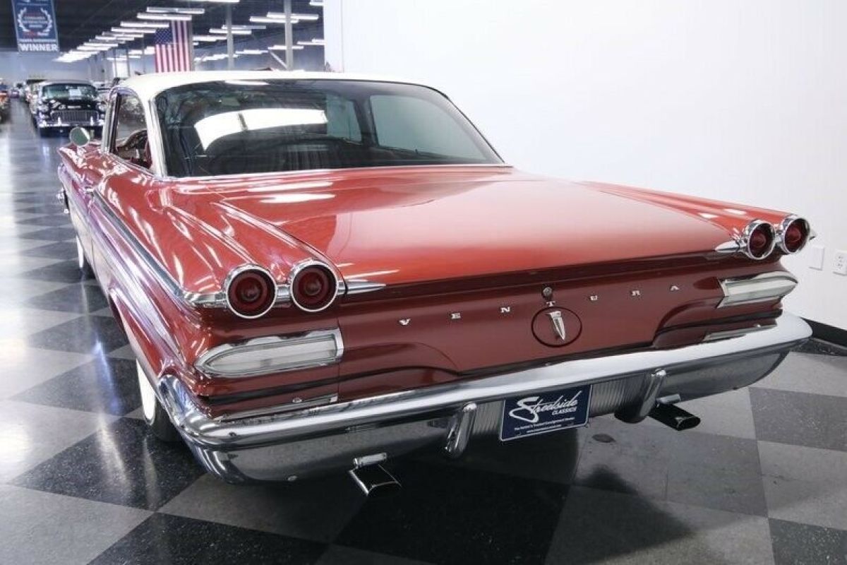 1960 Pontiac Ventura Bubble Top - photo 11