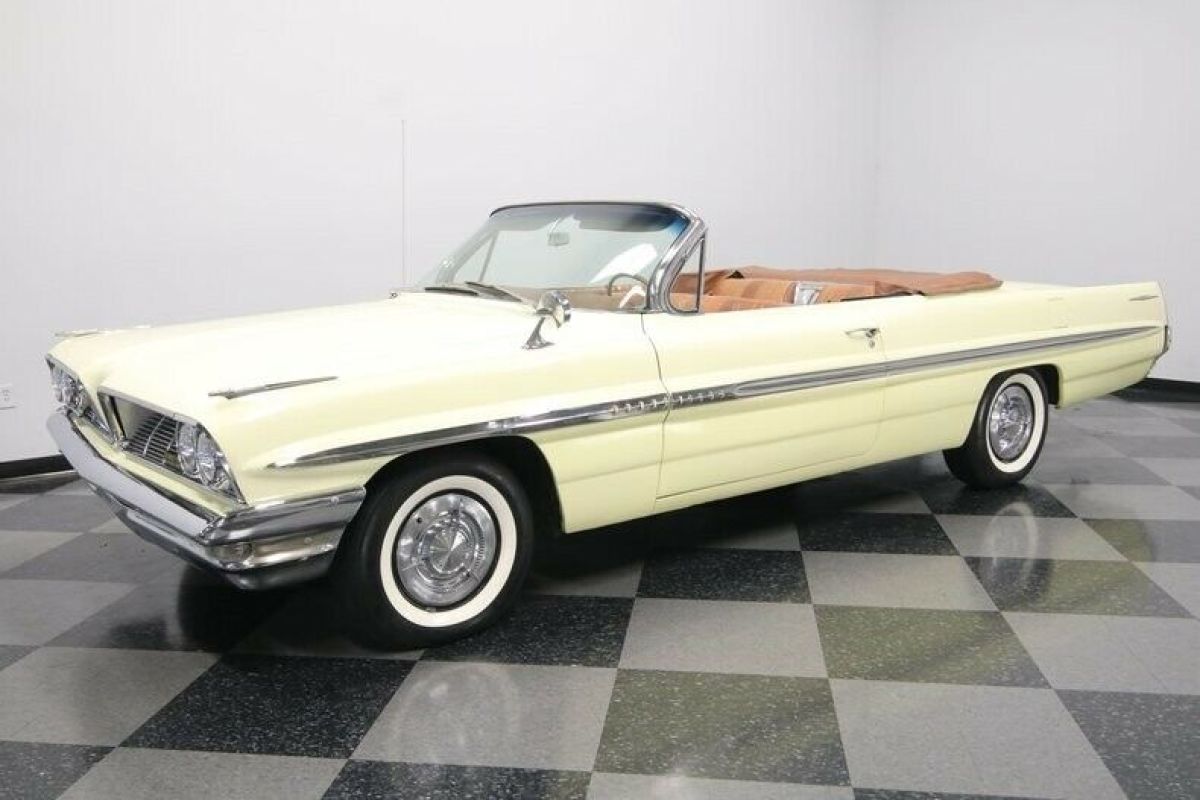 1961 Pontiac Bonneville Convertible - photo 7