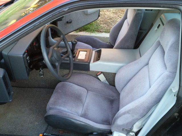 1984 Pontiac Fiero - photo 10