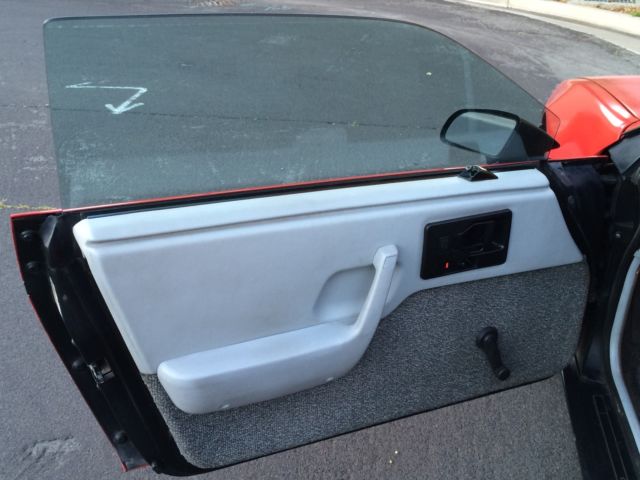 1984 Pontiac Fiero - photo 9