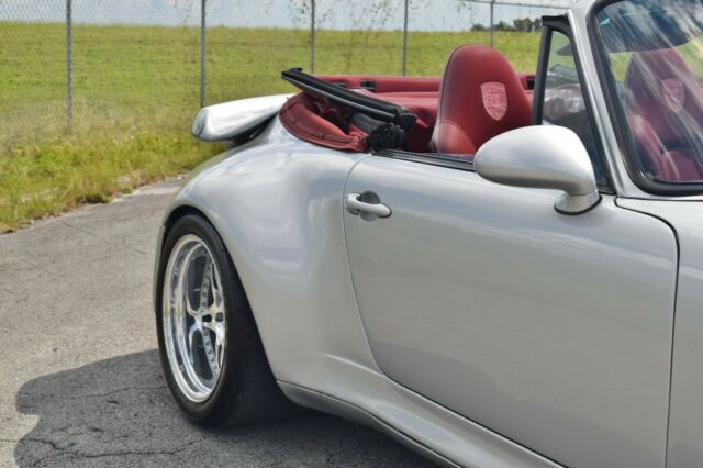 1984 Porsche 911 993 WIDEBODY TWIN TURBO - photo 2