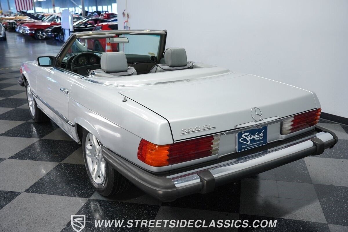 1984 Mercedes-Benz SL-Class - photo 8