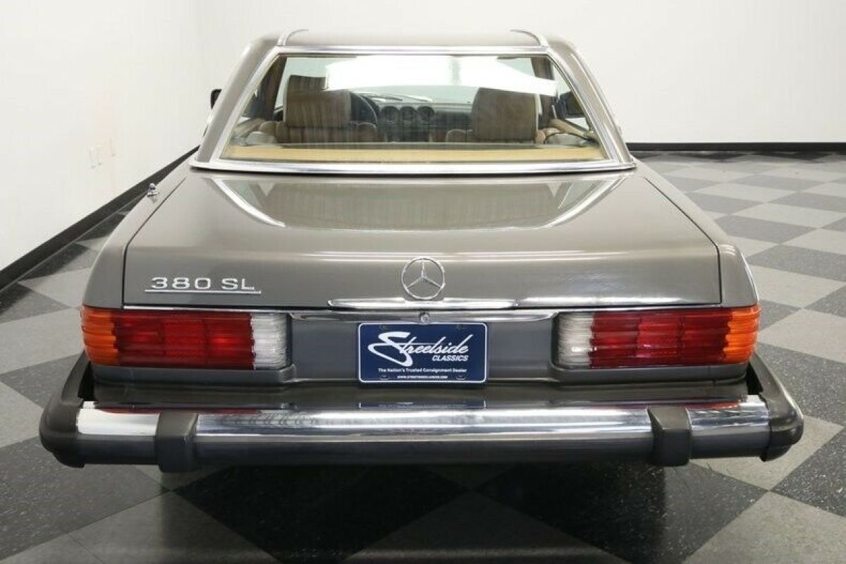 1983 Mercedes-Benz SL-Class - photo 12