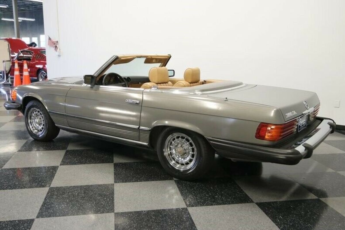 1983 Mercedes-Benz SL-Class - photo 9