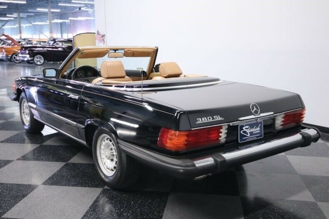 1985 Mercedes-Benz SL-Class - photo 10
