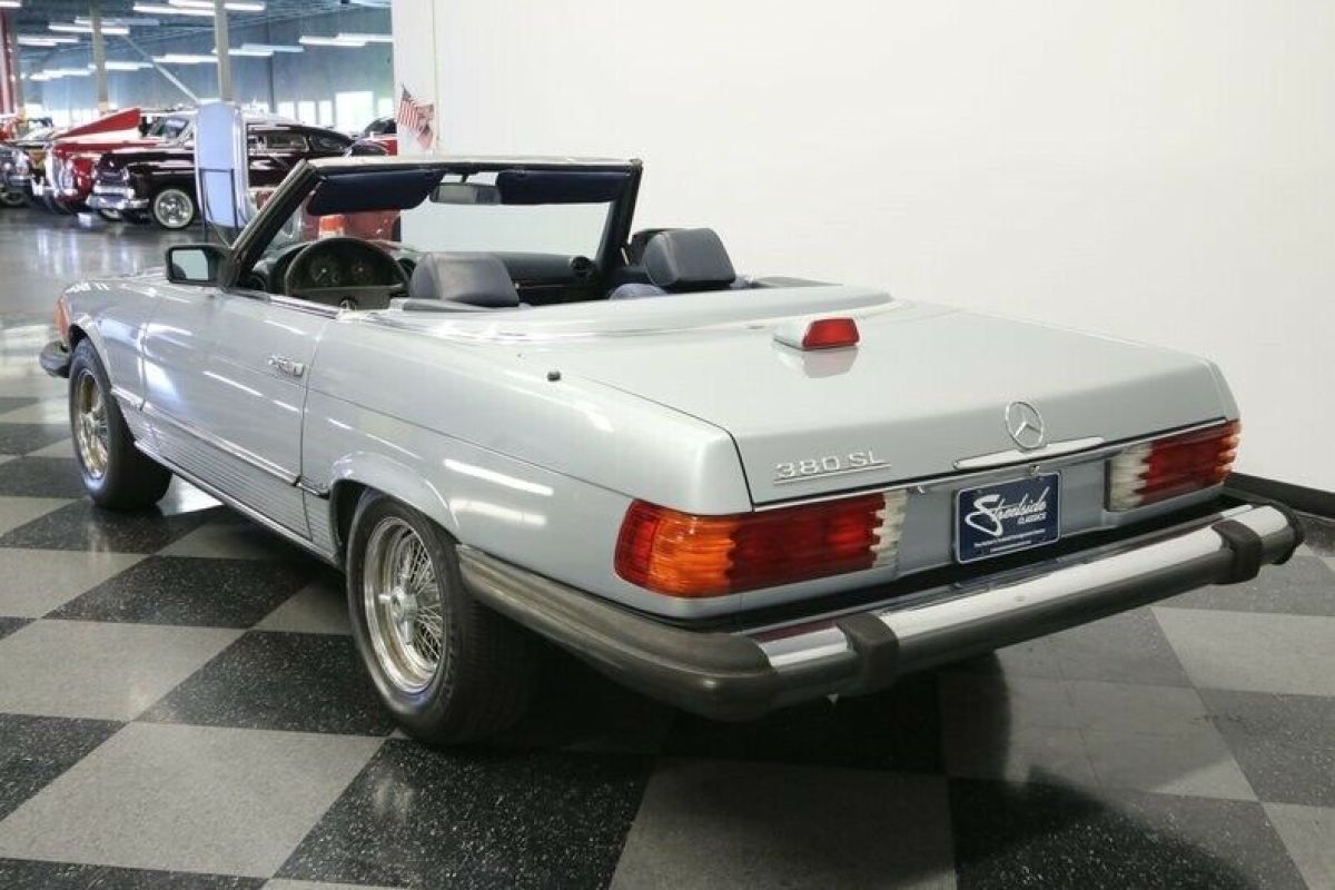 1984 Mercedes-Benz SL-Class - photo 10