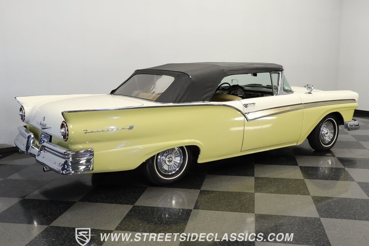 1957 Ford Fairlane 500 Sunliner - photo 12
