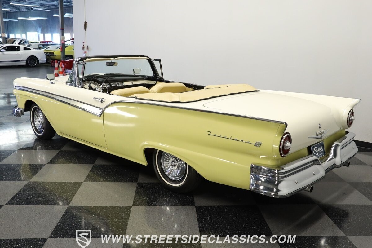 1957 Ford Fairlane 500 Sunliner - photo 7