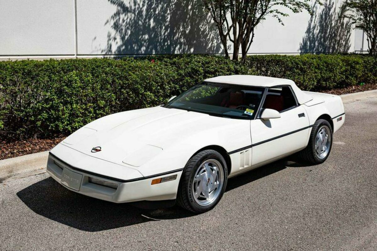 1988 Chevrolet Corvette - photo 10