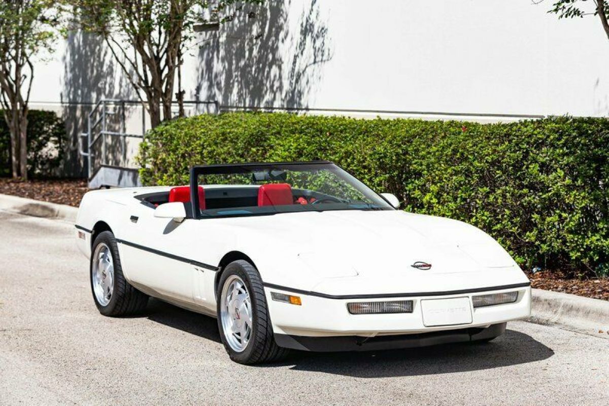 1988 Chevrolet Corvette - photo 3