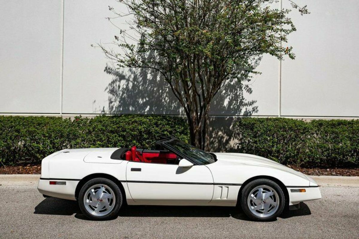 1988 Chevrolet Corvette - photo 6