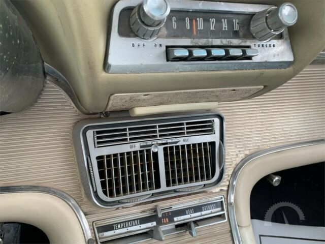 1962 Ford Thunderbird -- - photo 11