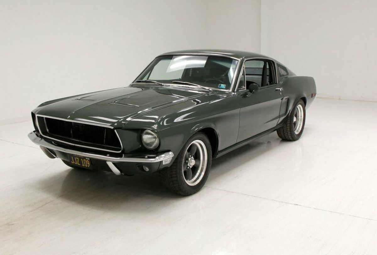 393ci V8 Tremec 5-Speed/Restored and Updated Interior/Bullitt Clone 1968 Ford Mustang Fastback