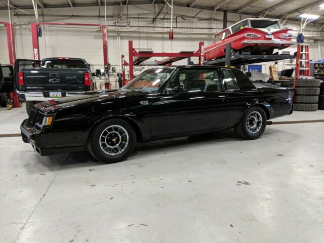 1987 Buick Grand National - photo 2