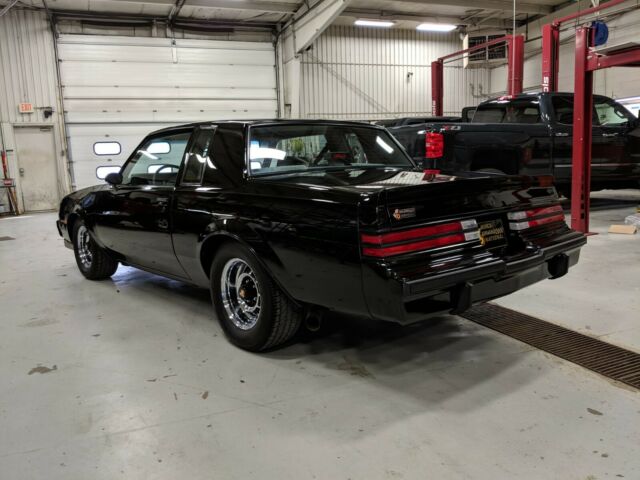 1987 Buick Grand National - photo 3