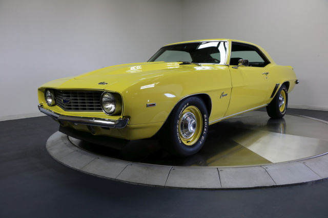 396 - 4 Speed M-22 - Houndstooth Buckets - Restored - Iconic '69 with POWER! 1969 Chevrolet Camaro
