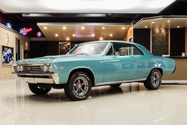 396CI, 4 Speed, Power Steering, Power Brakes, Air Condition, Tahoe Turquoise 1967 Chevrolet Chevelle