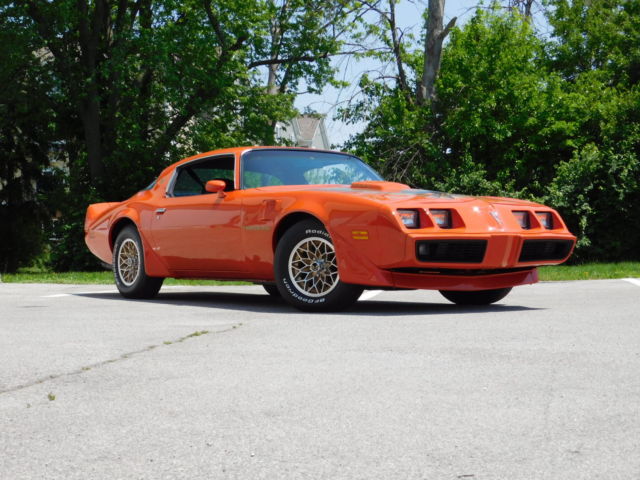 39700 ACTUAL MILES SURVIVOR RARE COLOR CAROUSEL RED AUTO AND A/C 1980 Pontiac Trans Am
