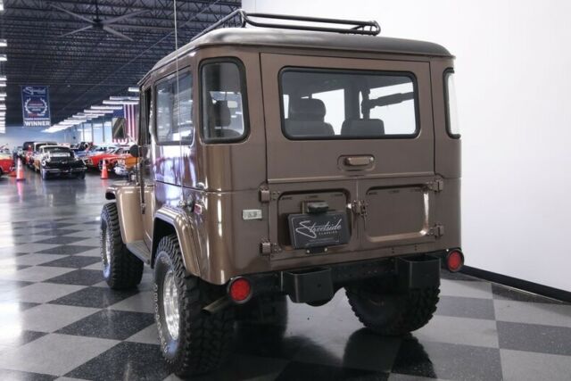 1970 Toyota FJ Cruiser Land Cruiser - photo 11