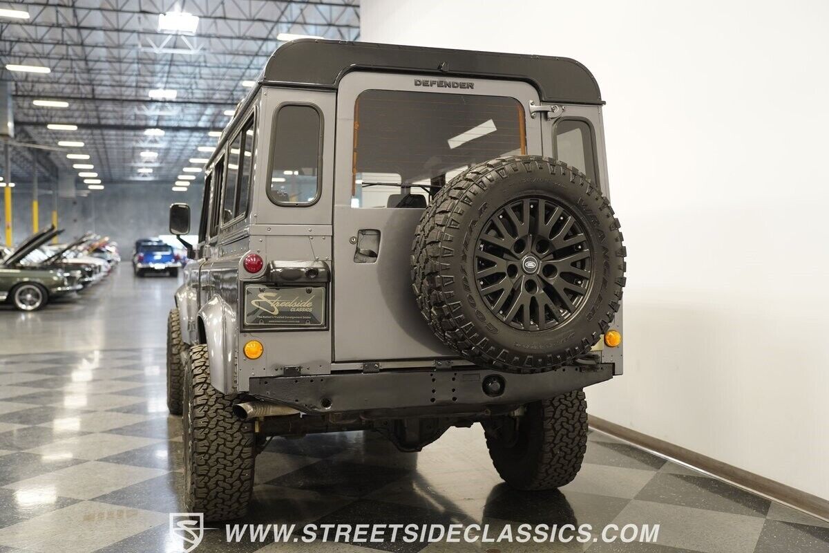 1994 Land Rover Defender 110 - photo 10