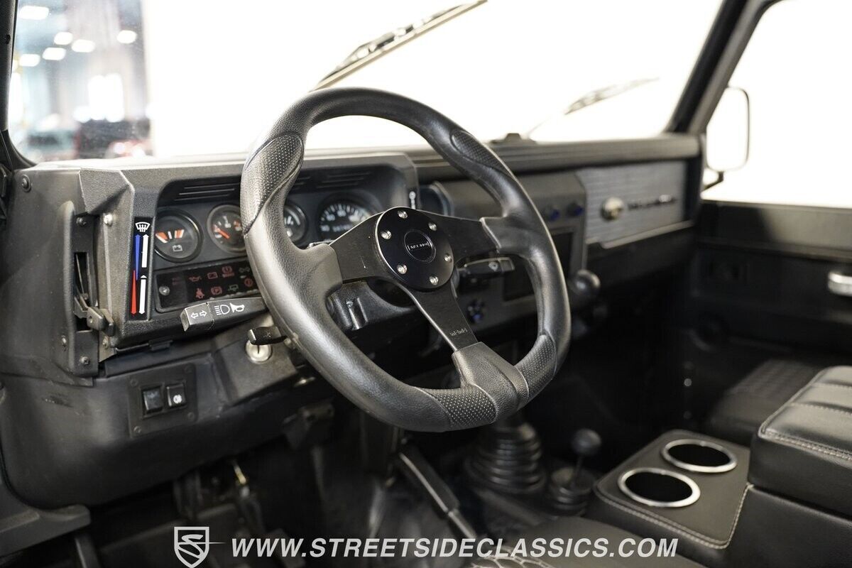 1994 Land Rover Defender 110 - photo 5