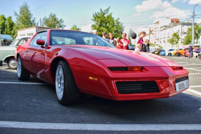 3rd gen camaro knight rider 1989 Pontiac Firebird