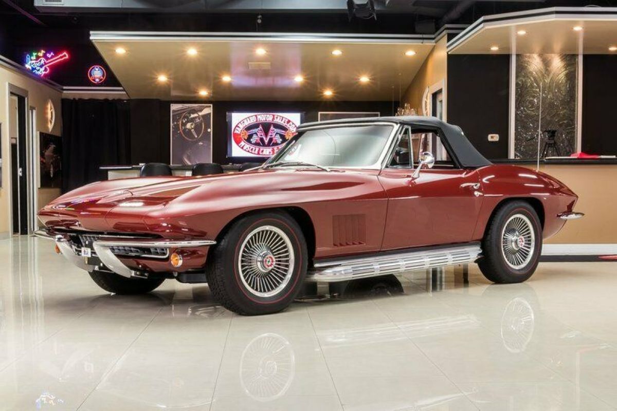 1967 Chevrolet Corvette Convertible - photo 5