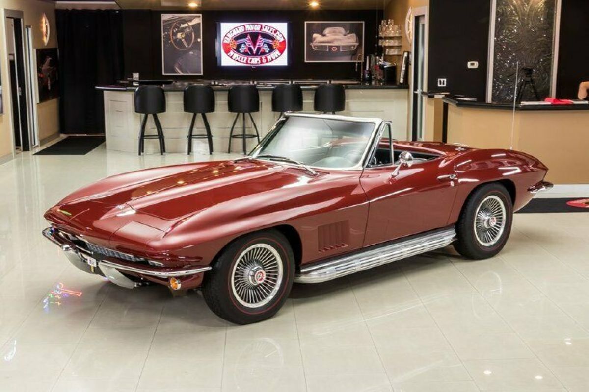 1967 Chevrolet Corvette Convertible - photo 6