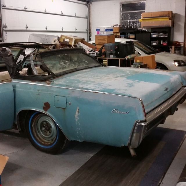 1966 Lincoln Continental Convertible - photo 10