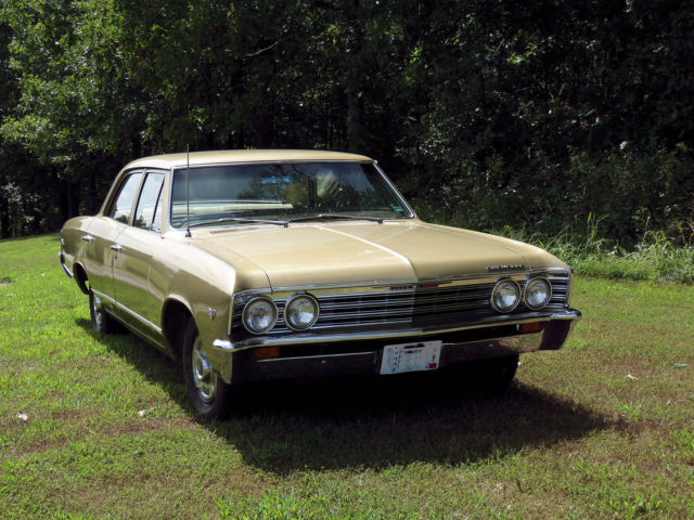 1967 Chevrolet Chevelle 4 door sedan - photo 7